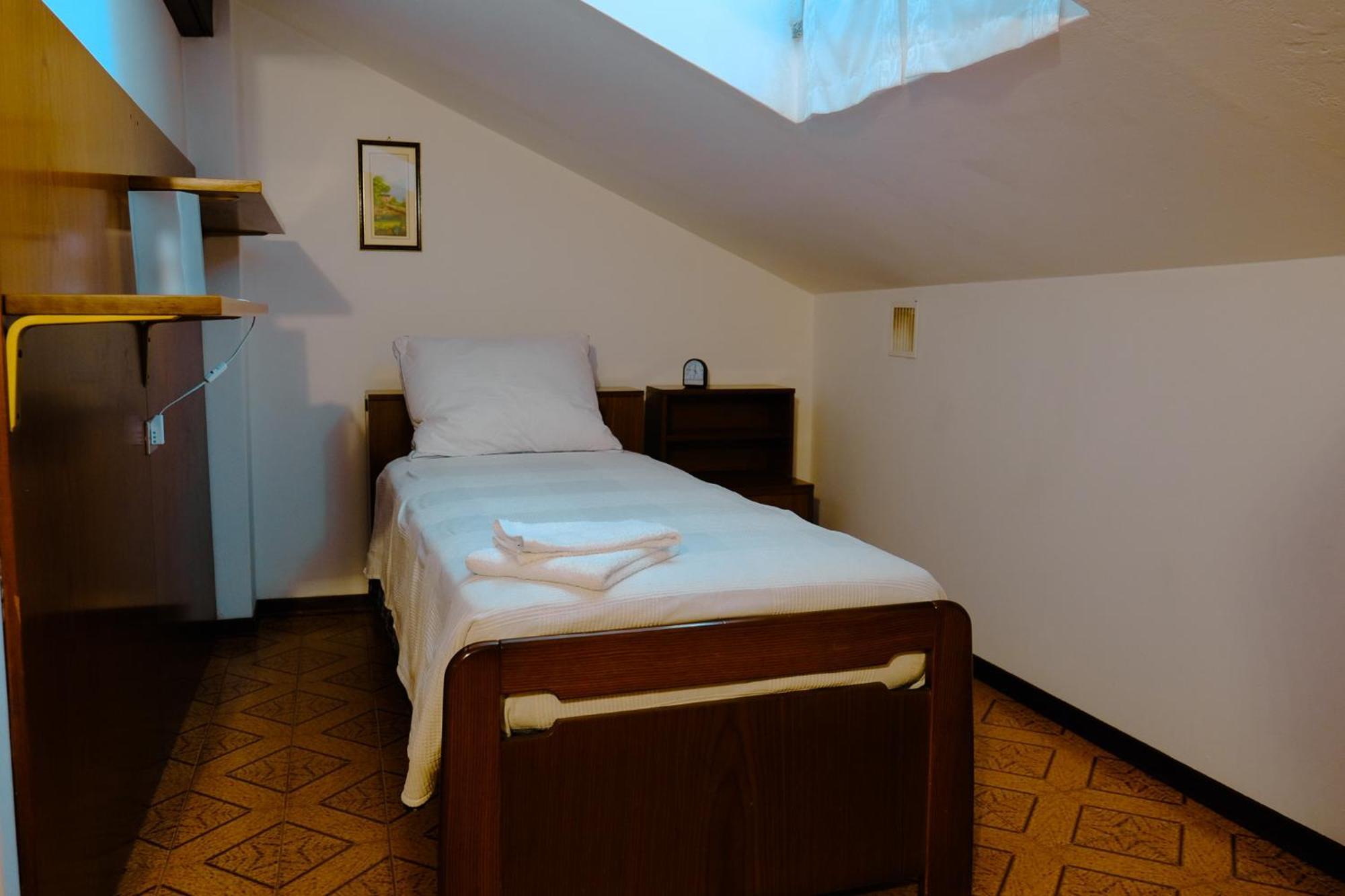 La Casa Dei Perci Apartment วาเรนนา ภายนอก รูปภาพ